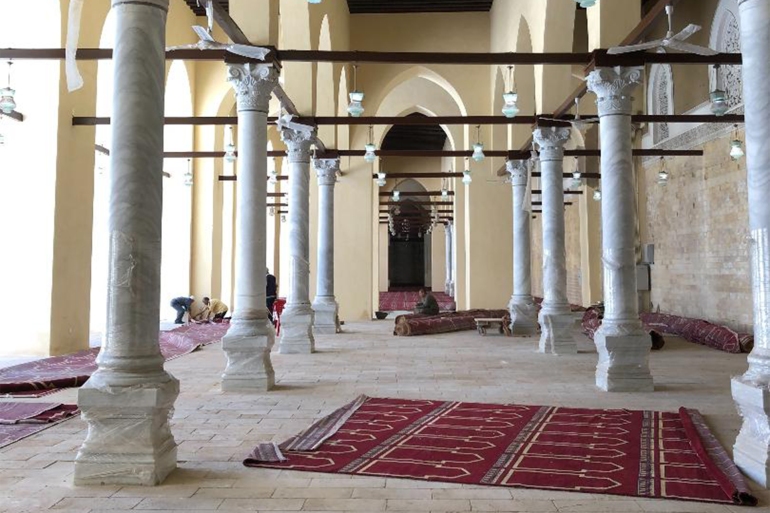 واحد من إيوانات مسجد الظاهر بيبرس