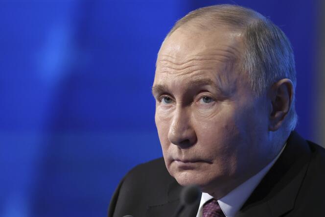 الرئيس الروسي فلاديمير بوتين في موسكو، روسيا، 25 أبريل 2024. 